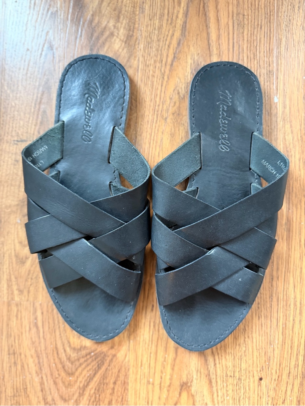 Madewell Black Leather Crisscross Slide Sandals, Size 7